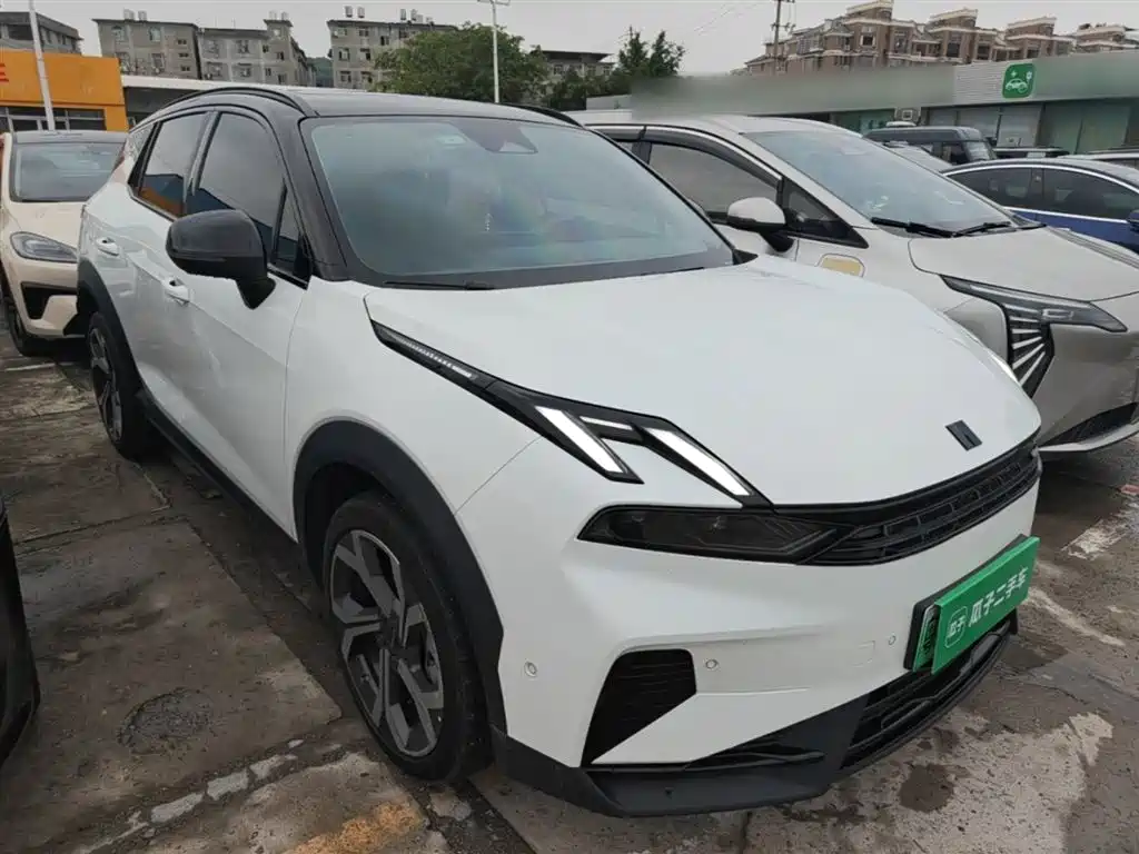 Lynk & Co 06 EM-P 2025 EM-P 126 Long Range Halo фото 4
