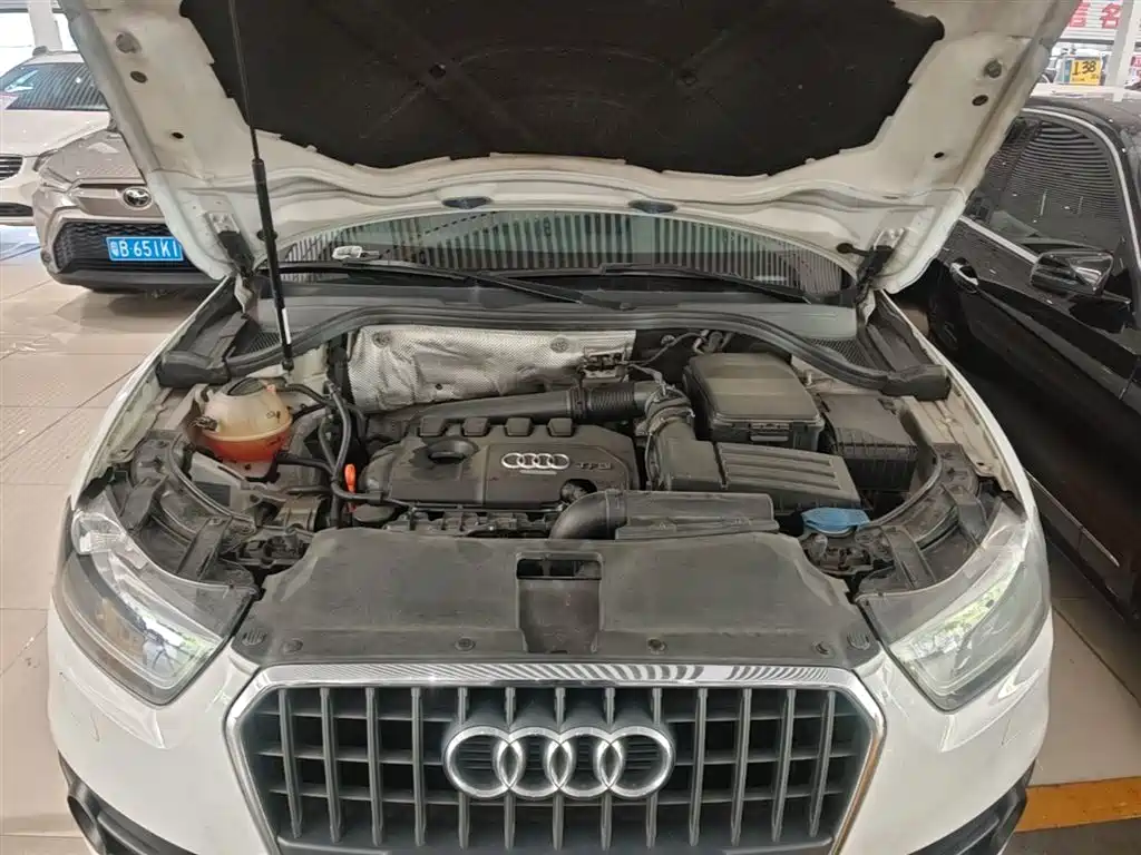 Audi Q3 2013 35 TFSI Progressive фото 20