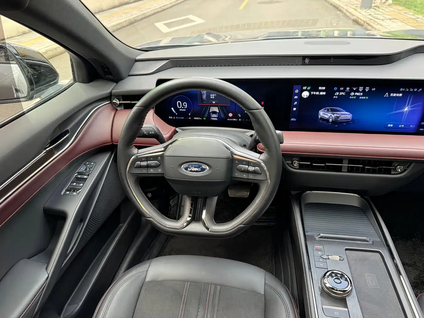 FORD MONDEO