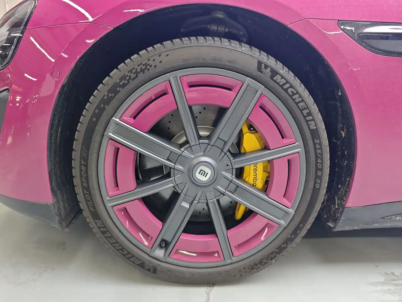 XIAOMI CAR XIAOMI SU7