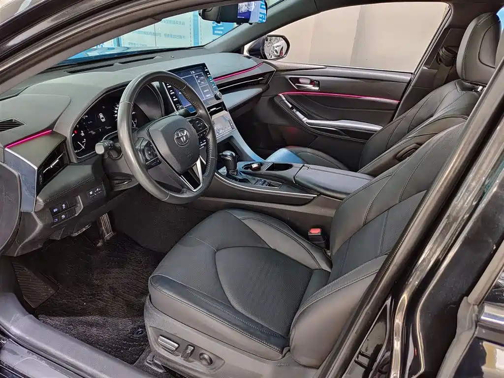 Toyota Avalon 2021 2.5L Luxury Edition фото 7