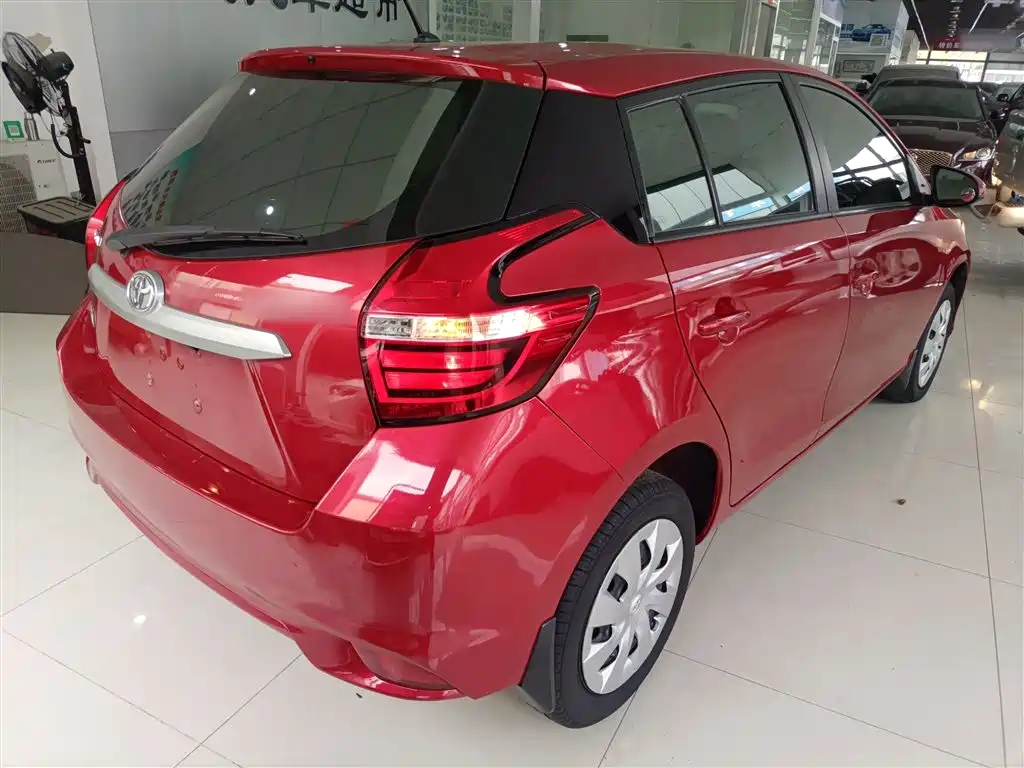 Toyota Vios FS 2017 1.5L CVT Fengchi Edition фото 5