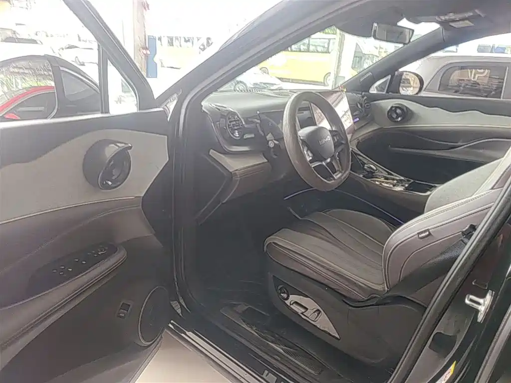BYD Frigate 07 2023 DM-i 100KM Premium фото 16