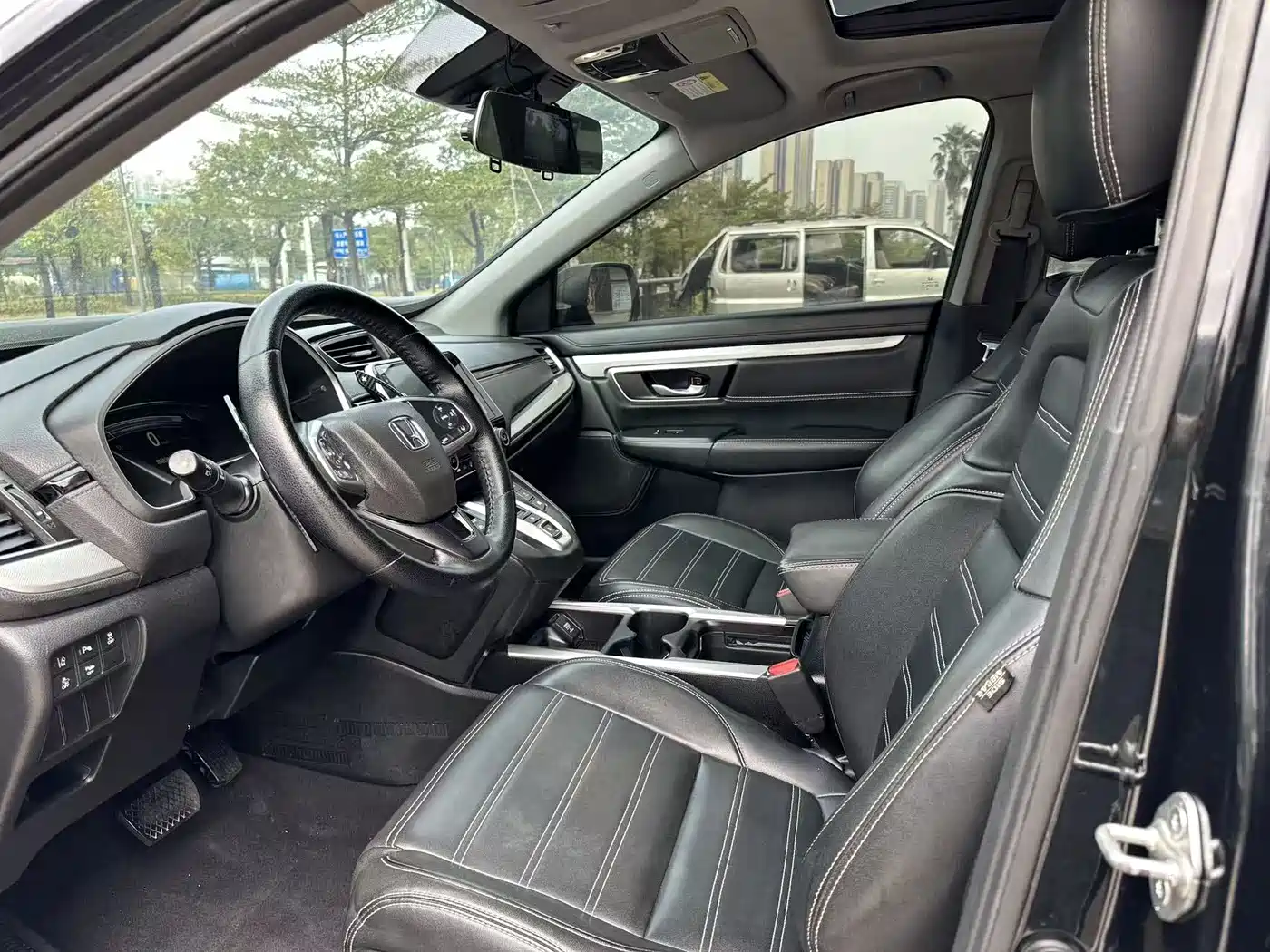 Фото 4 - Honda CR-V