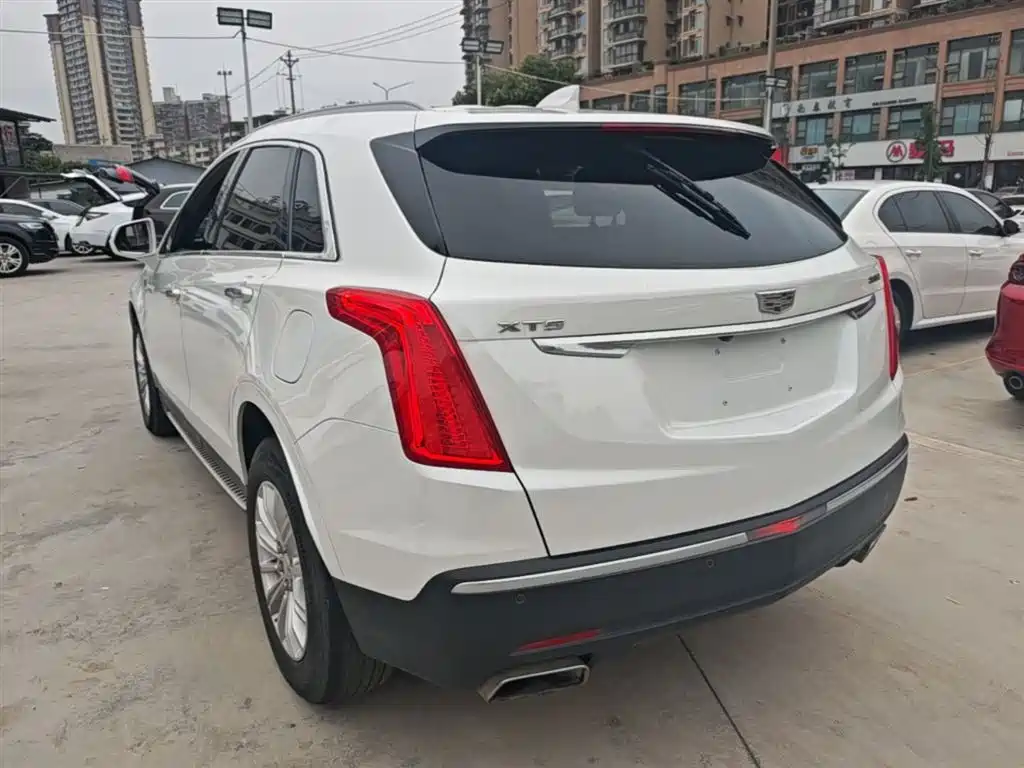 Cadillac XT5 2018 28E AWD Technology Model фото 5