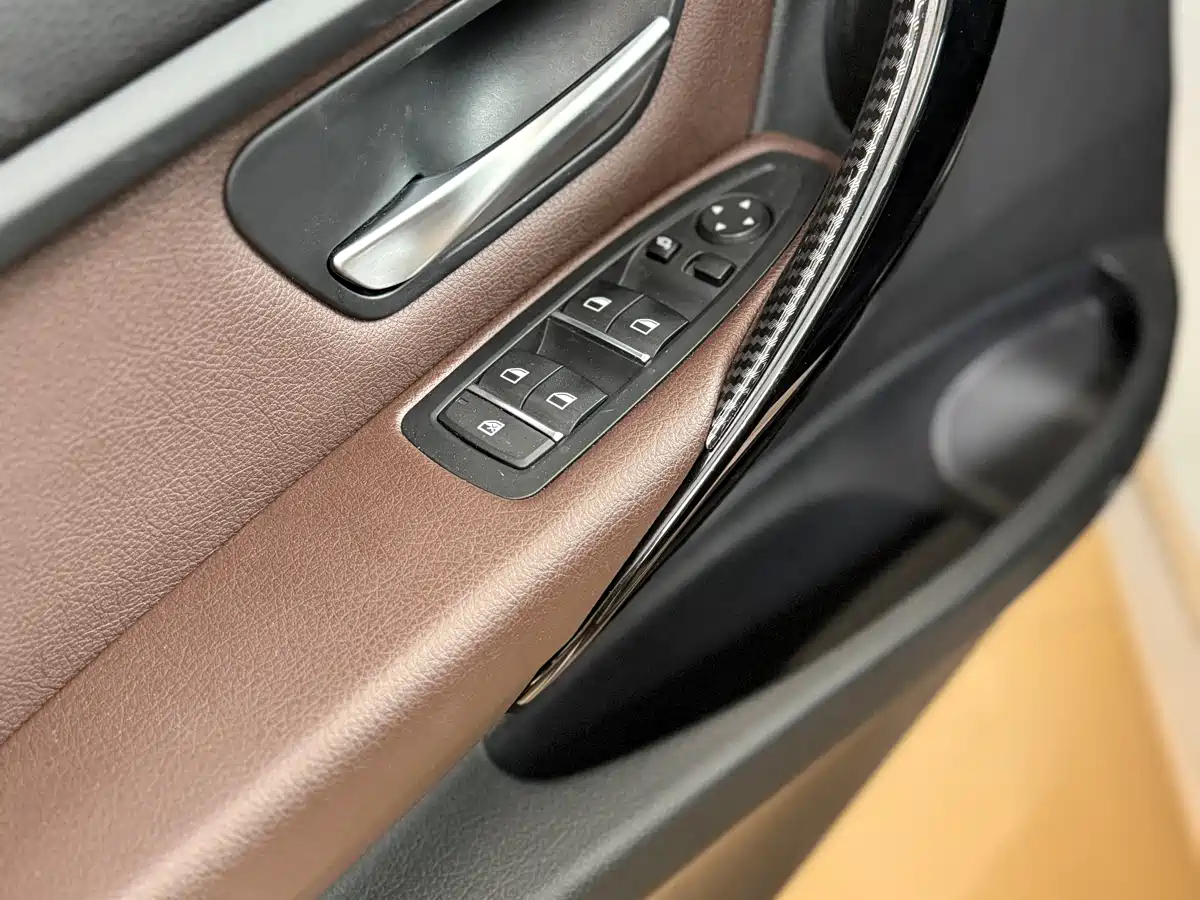 BMW 3 Series 2019 320Li Fashion Type фото 11