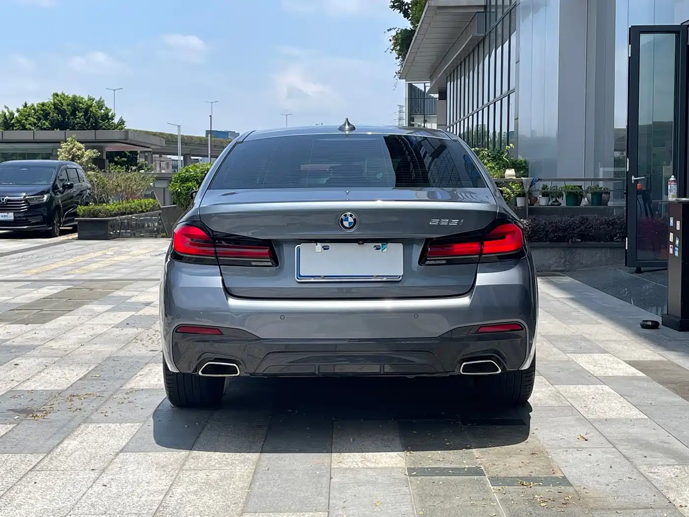 BMW 5 Series (Import) 2023 2021 525i M Sport Package