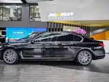 Фото 9 - BMW 7 Series