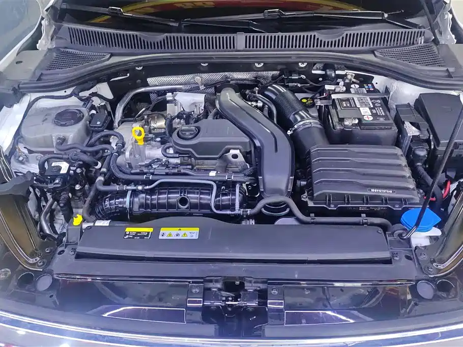 Volkswagen Sagitar 2023 300TSI DSG Excellence Edition фото 10