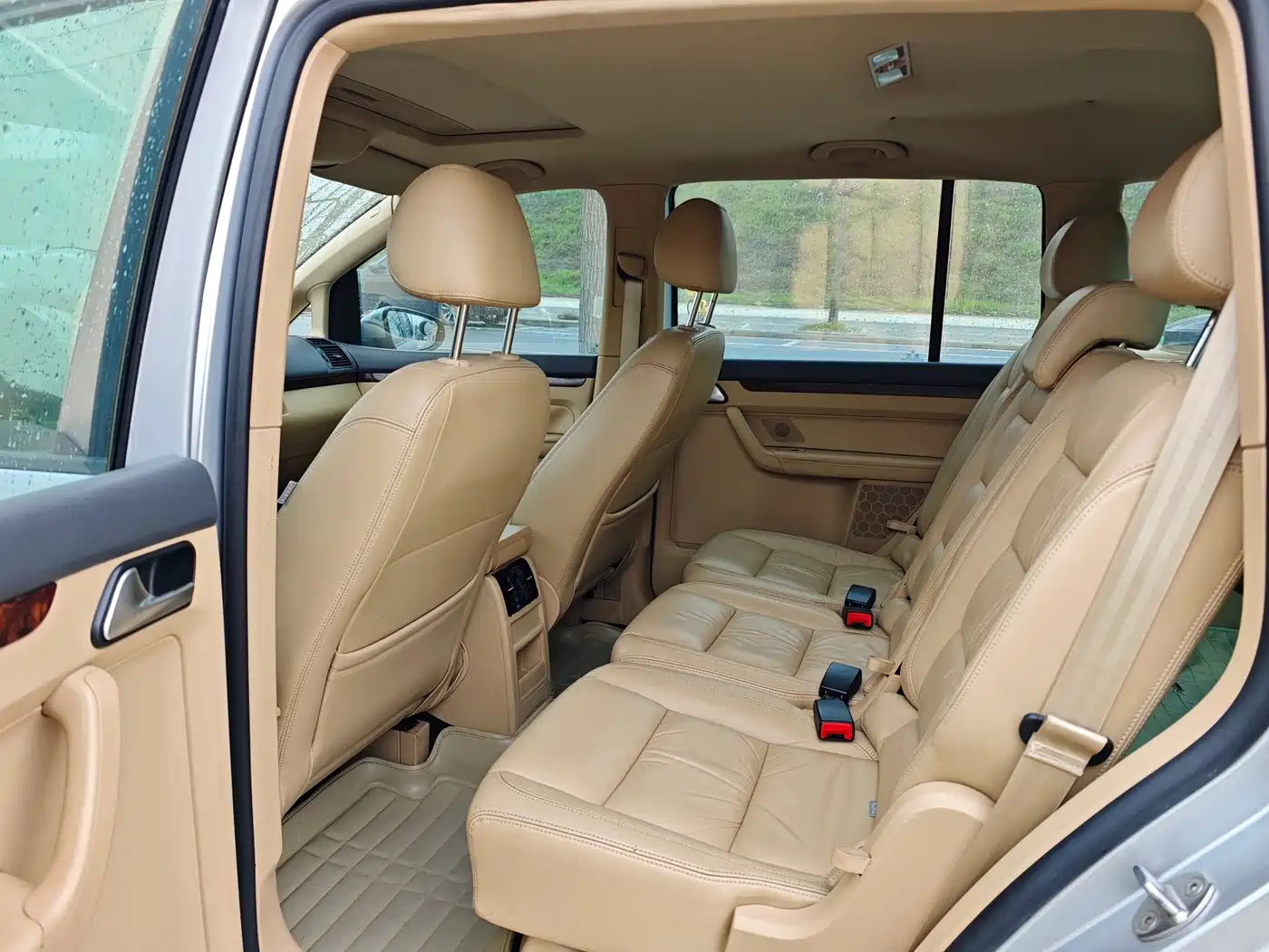Volkswagen Touran 2013 1.4T DSG Comfort 5-seater фото 10