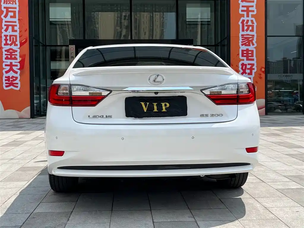 Lexus ES 2015 200 Elite Edition фото 5
