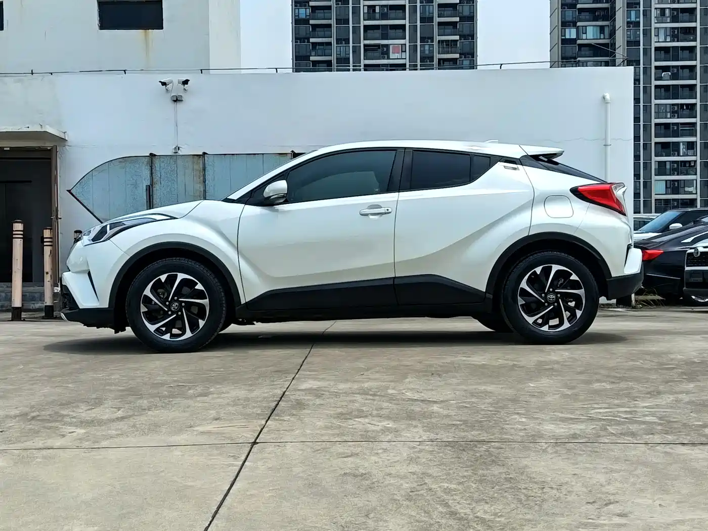Toyota IZOA 2018 2.0L Yichi Edition China V фото 23