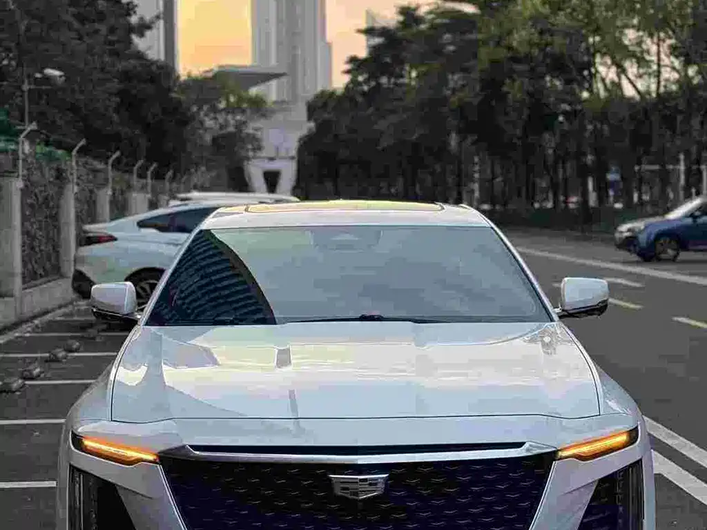 CADILLAC CT6