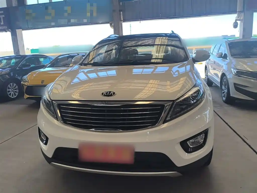 Kia Sportage 2015 2.0L Automatic 2WD DLX фото 3