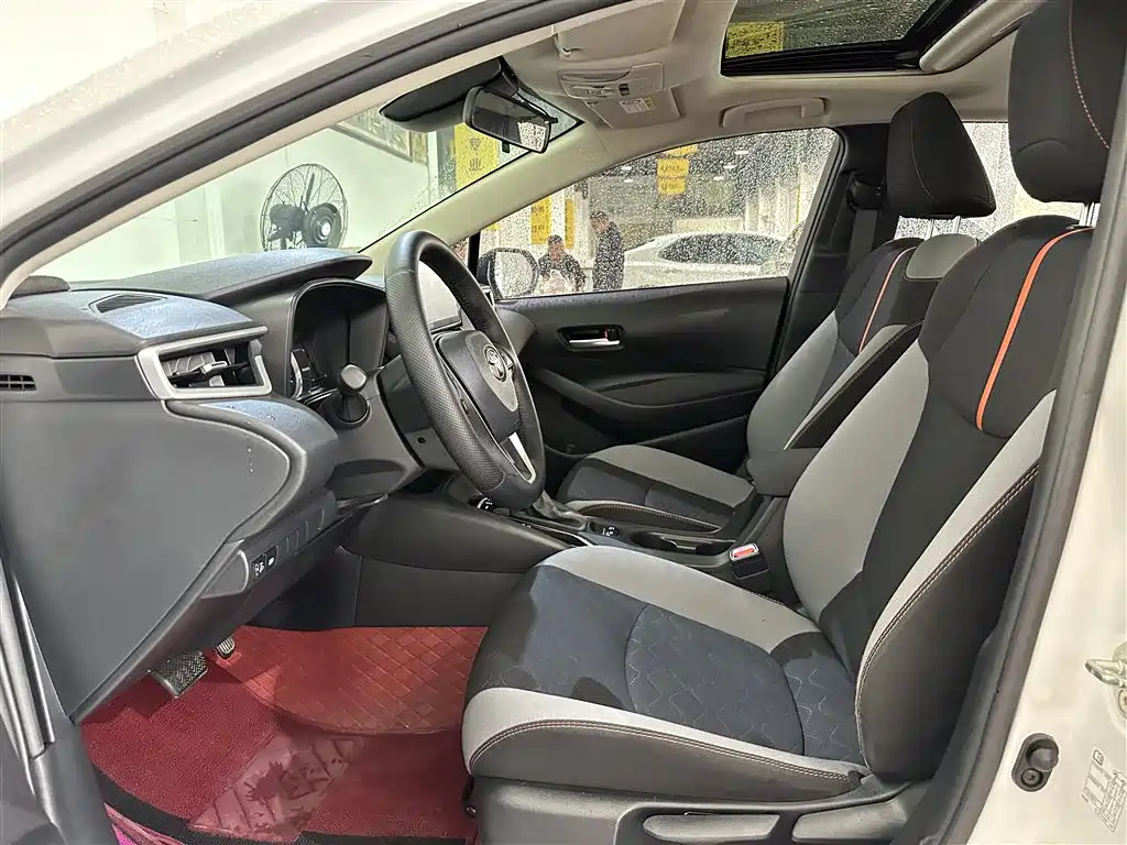 Toyota Corolla 2021 1.2T S-CVT Elite PLUS Edition фото 5