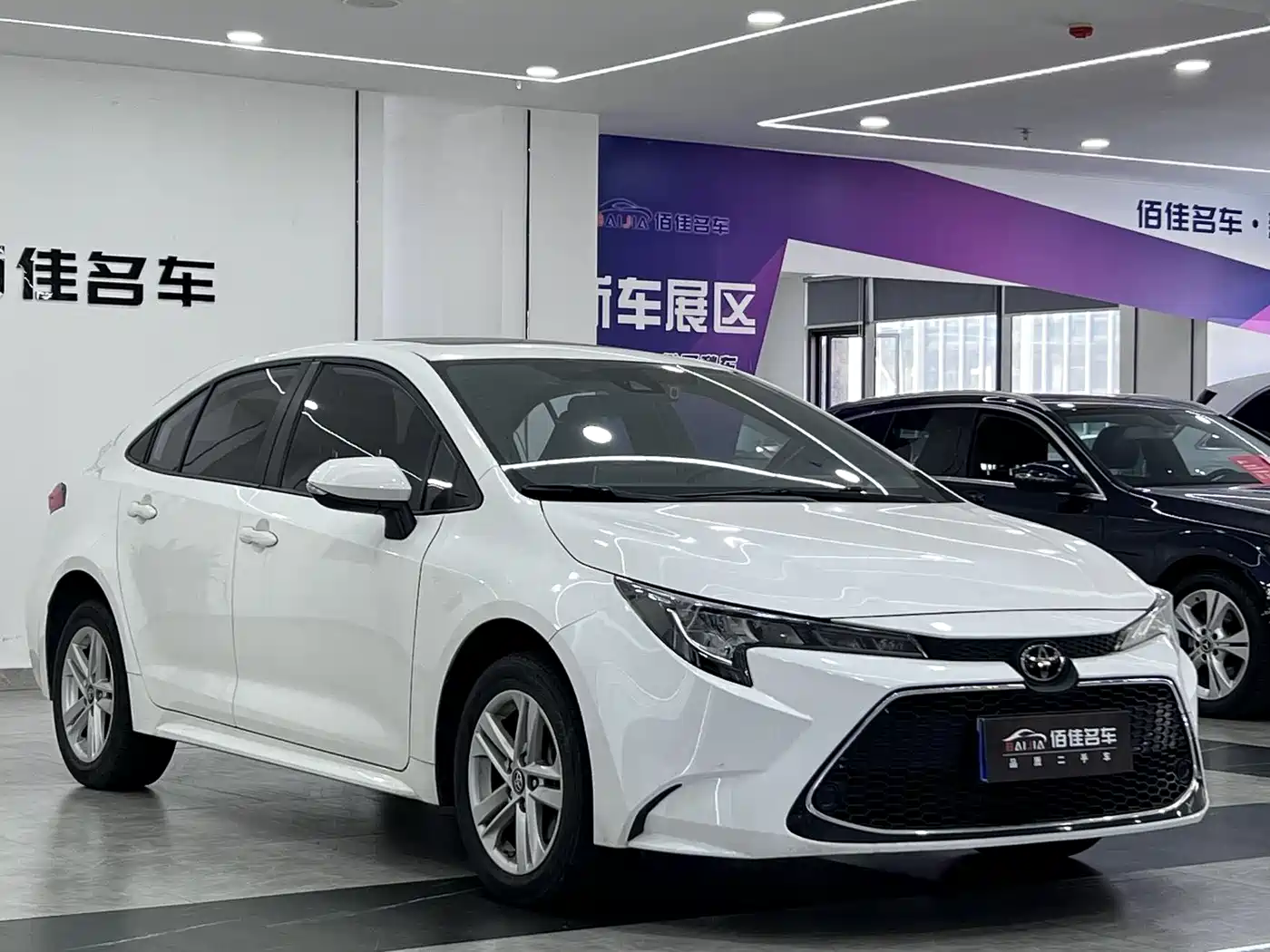 Toyota Levin 2021 185T CVT Luxury Edition фото 3