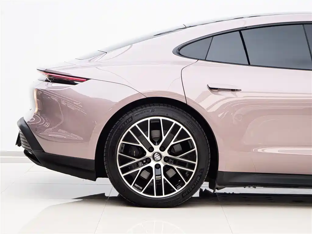 Porsche Taycan 2020 Taycan фото 7