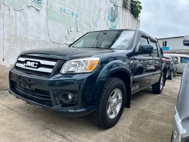 Jiangling Baodian 2016 2.8T New Value Diesel 2WD Standard Cargo Luxury JX493ZLQ4G