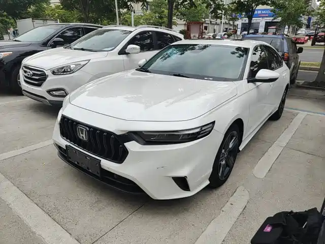 Honda Inspire 2023 260TURBO Delicate Edition