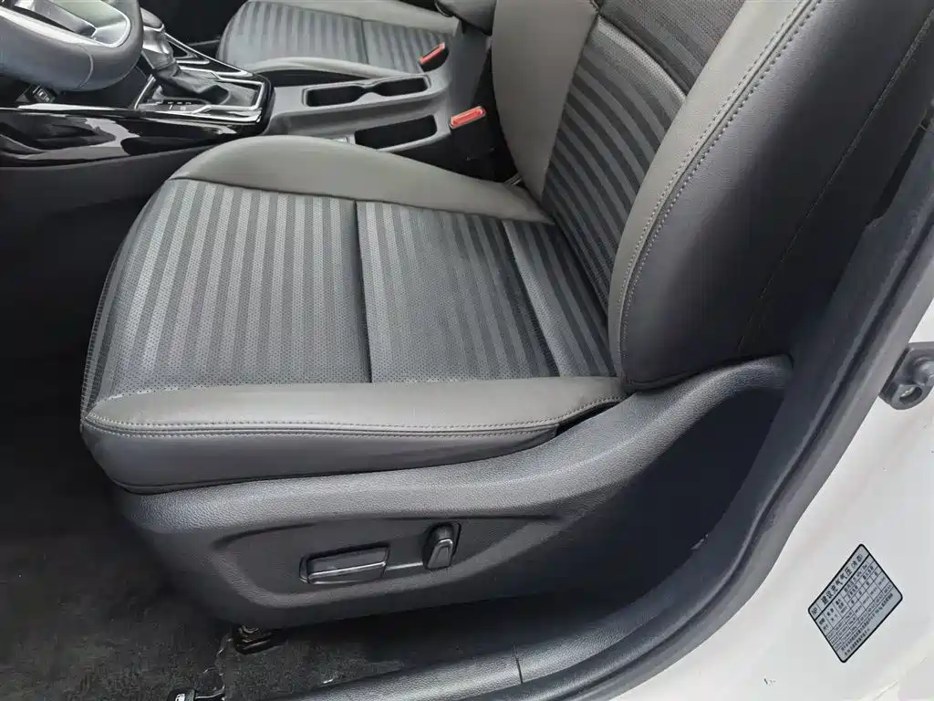 Kia Sportage 2018 2.0L Automatic Smart Luxury (China V) фото 20