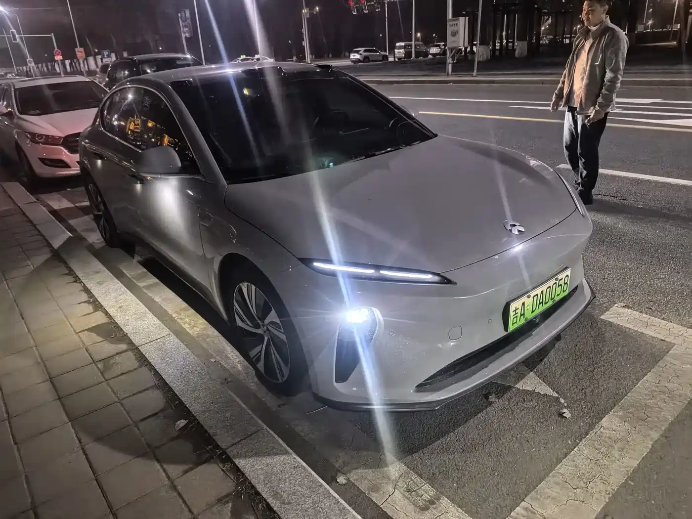 NIO NIO ET5
