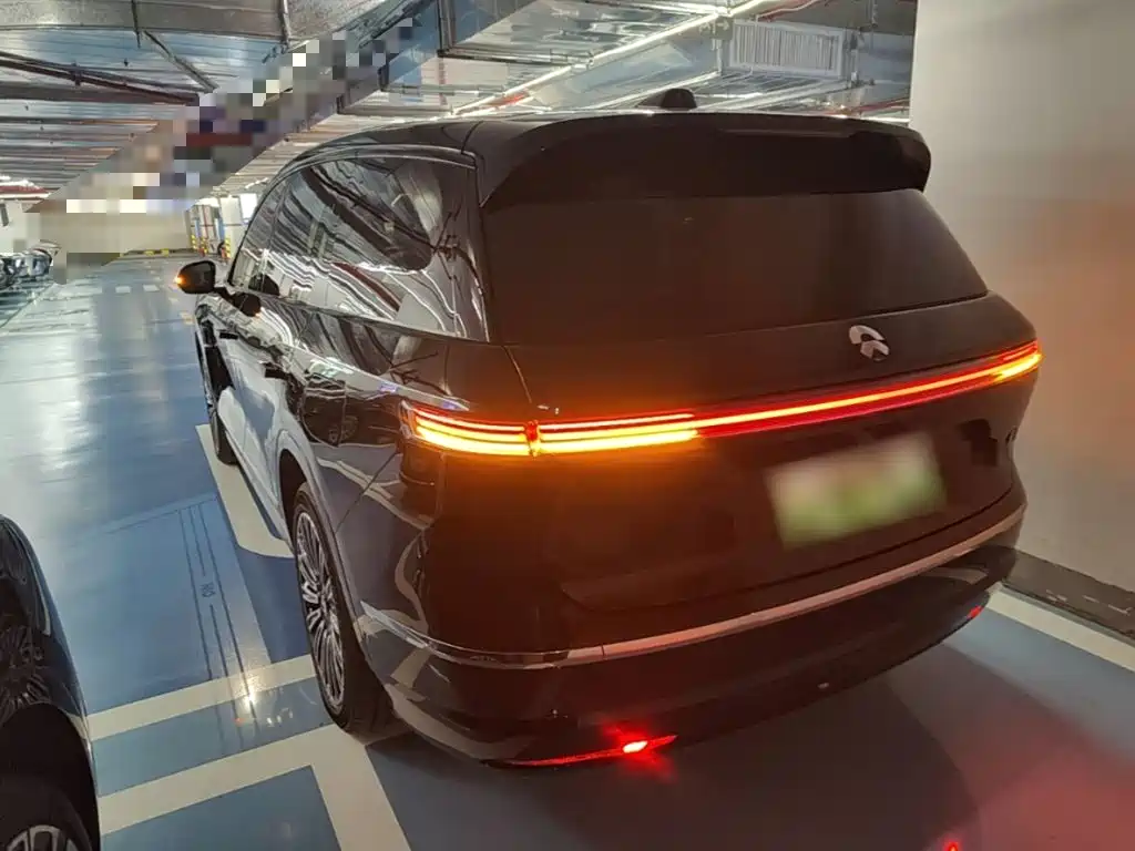 NIO ES8 2025 2025 Model 6-Seat Executive Luxury Edition