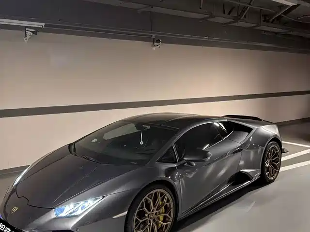 Lamborghini Huracán Huracán EVO RWD