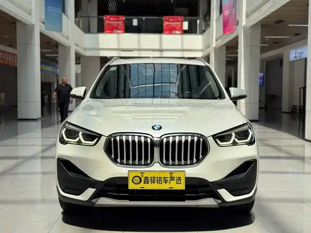 BMW X1 2021 Facelift sDrive20Li Fashion — фото 2