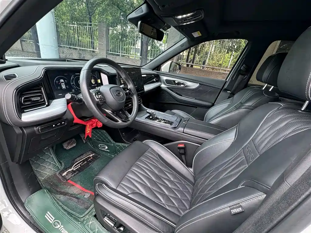 GAC Trumpchi Trumpchi GS8 2022 Dual Engine Series 2.0TM 2WD Premium Edition (6-Seater) фото 7