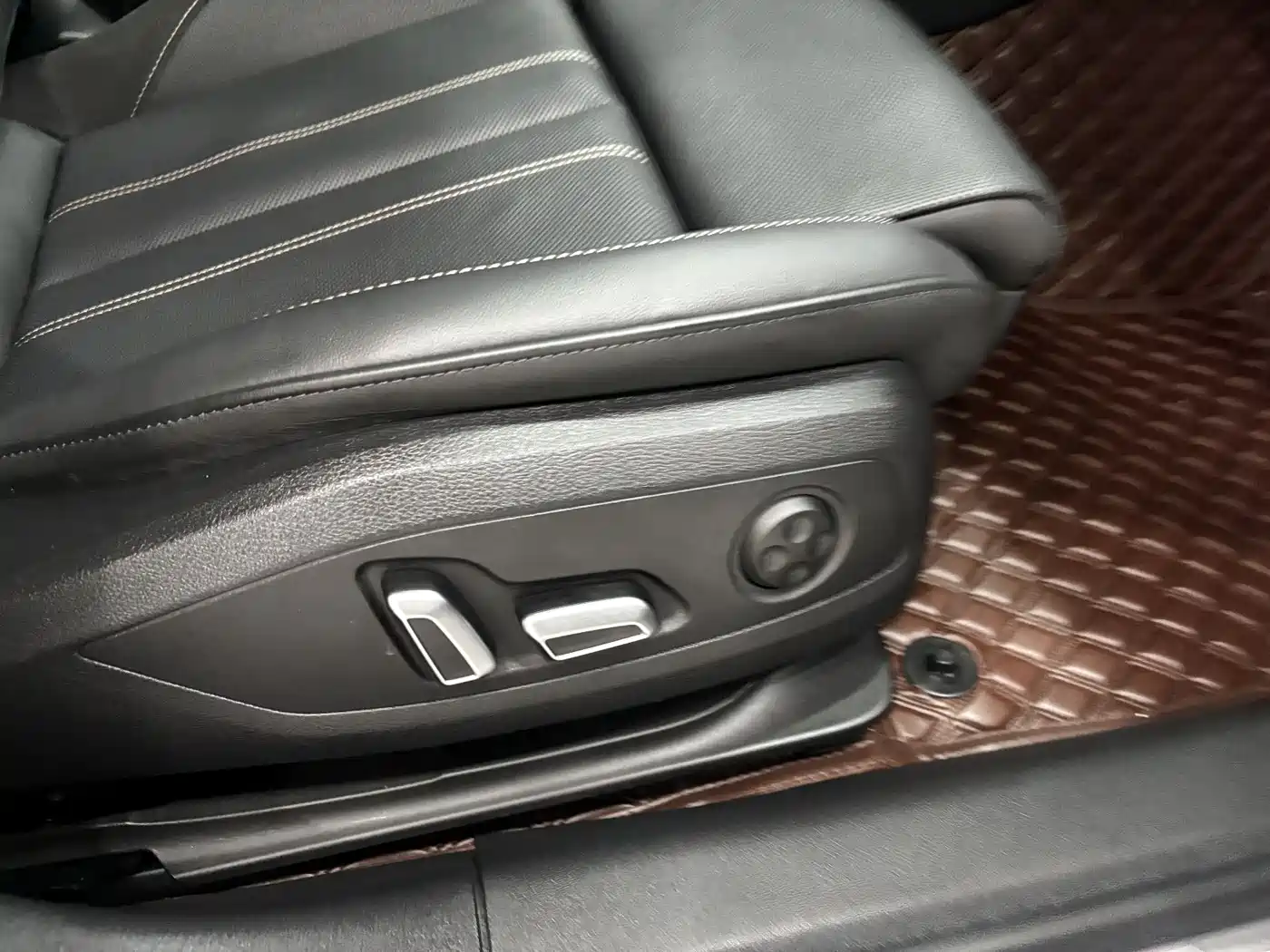 Audi A4L 2024 40 TFSI quattro RS Kit Speed Edition фото 28