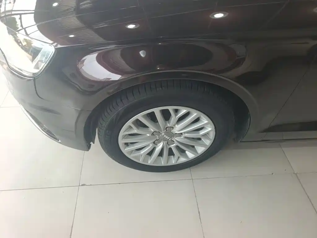 Фото 23 - Audi A3