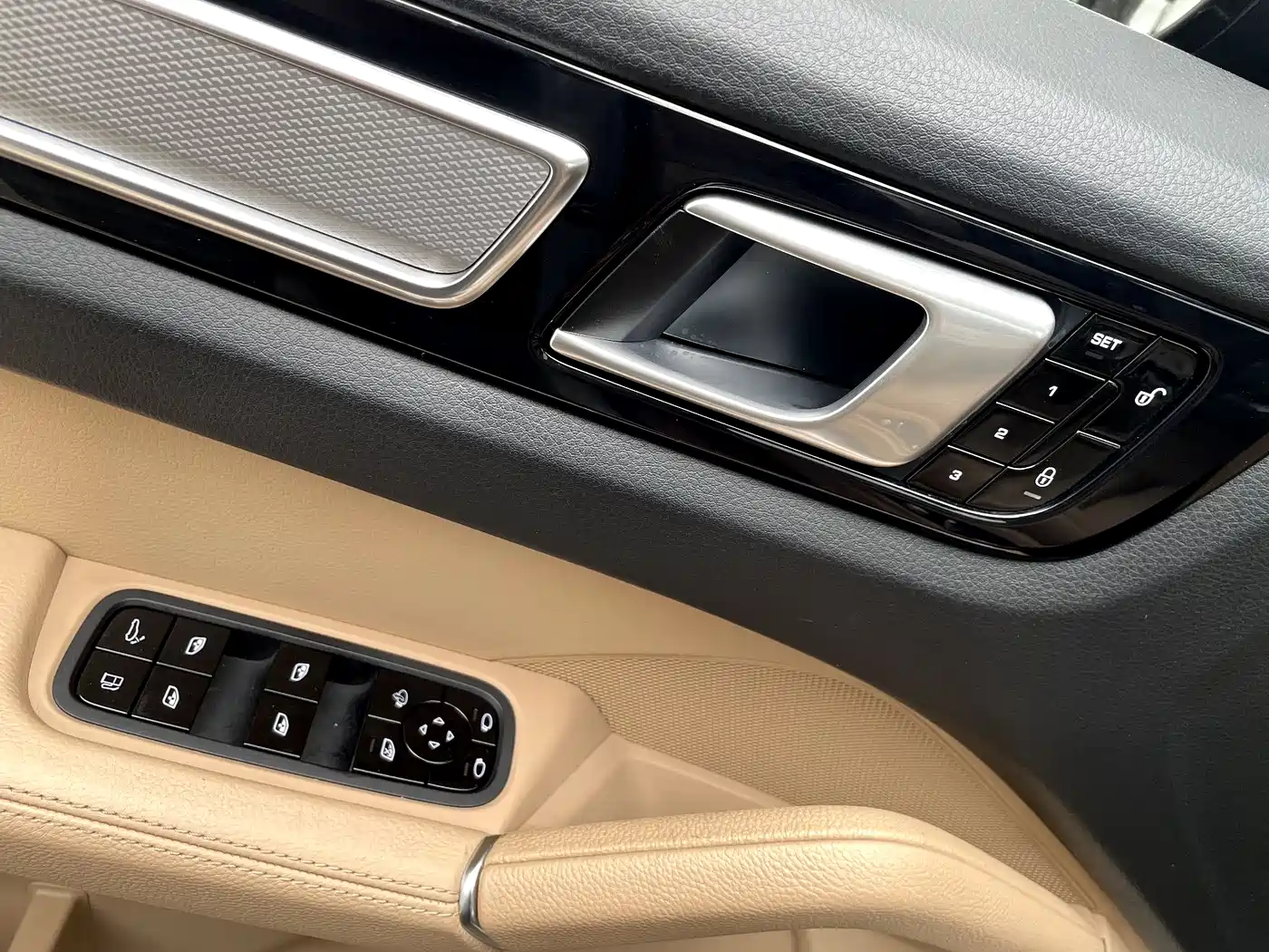 PORSCHE CAYENNE NEW ENERGY