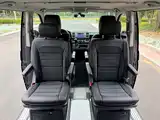 Фото 14 - Volkswagen Multivan