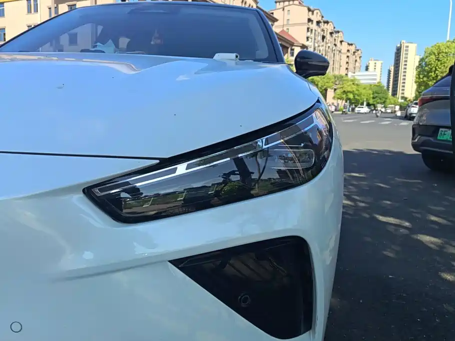 2024 Nezha Auto Nezha L