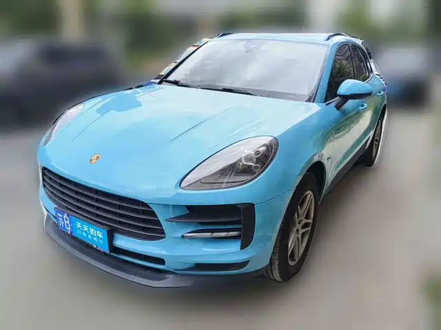 Porsche Macan 2018 Macan 2.0T — фото 1