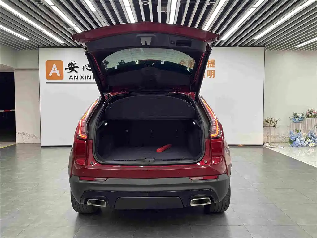 Фото 5 - Cadillac XT4