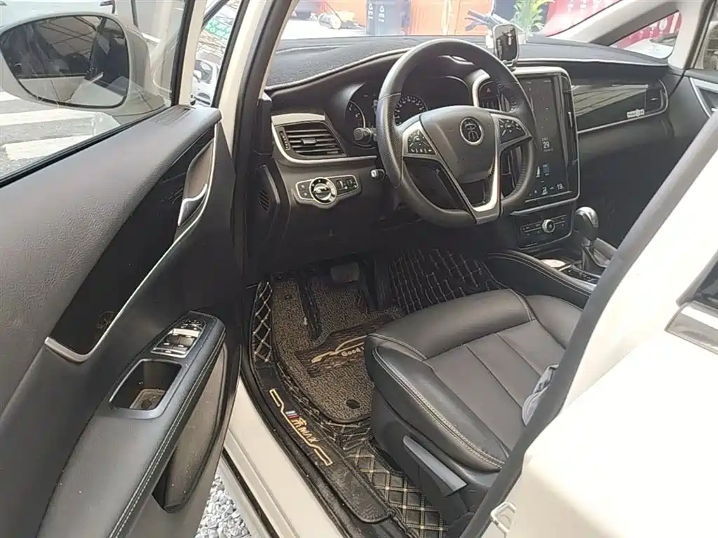 BYD Song MAX 2018 1.5T Auto Smart Connected Elite 6-Seater фото 16