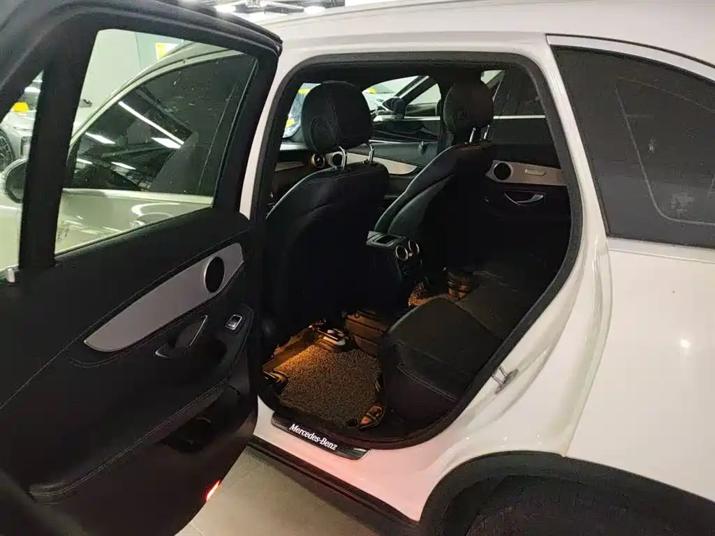 Mercedes-Benz GLC 2020 GLC 260 L 4MATIC Dynamic фото 8