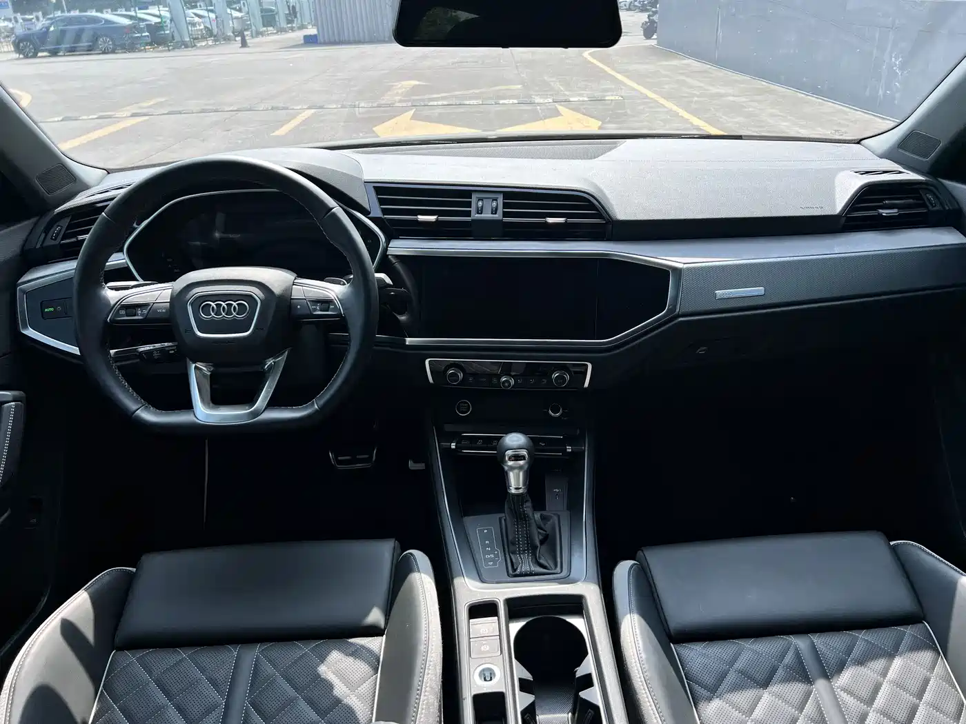 Audi Q3 2025 2024 40 TFSI Fashion Sport