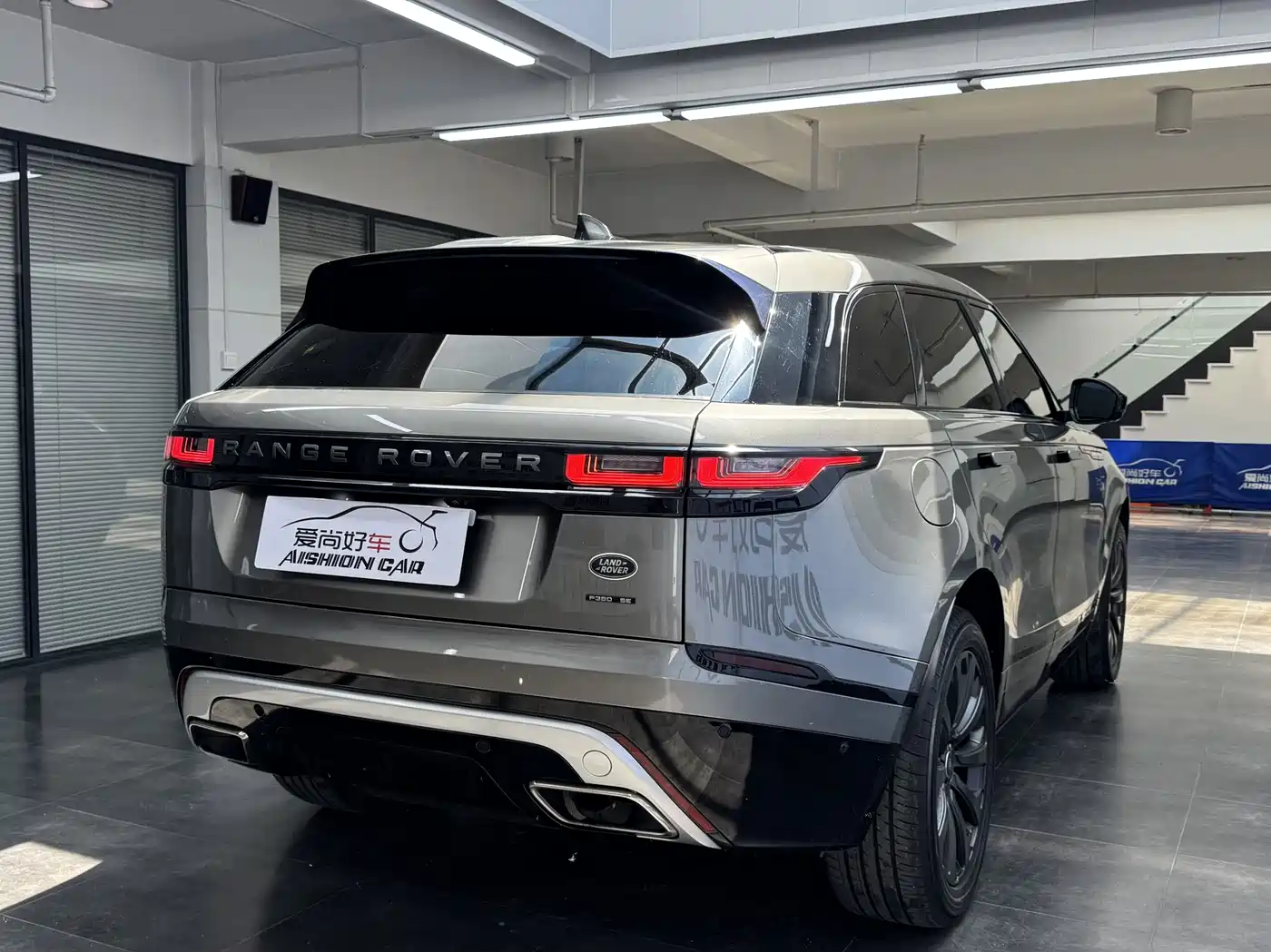 Land Rover Range Rover Velar 2018 P380 R-DYNAMIC SE фото 7