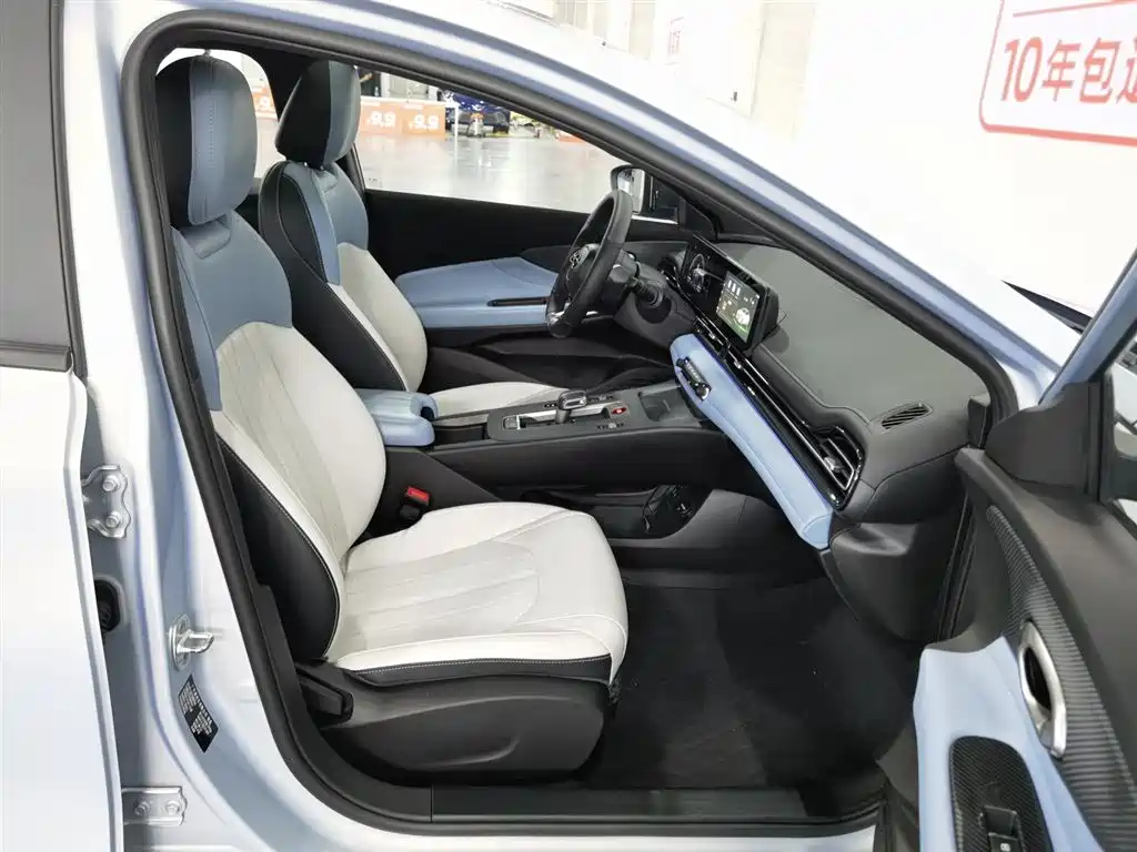 GAC Trumpchi Trumpchi Emkoo 2023 Shadow Leopard H High-Efficiency Hybrid фото 23