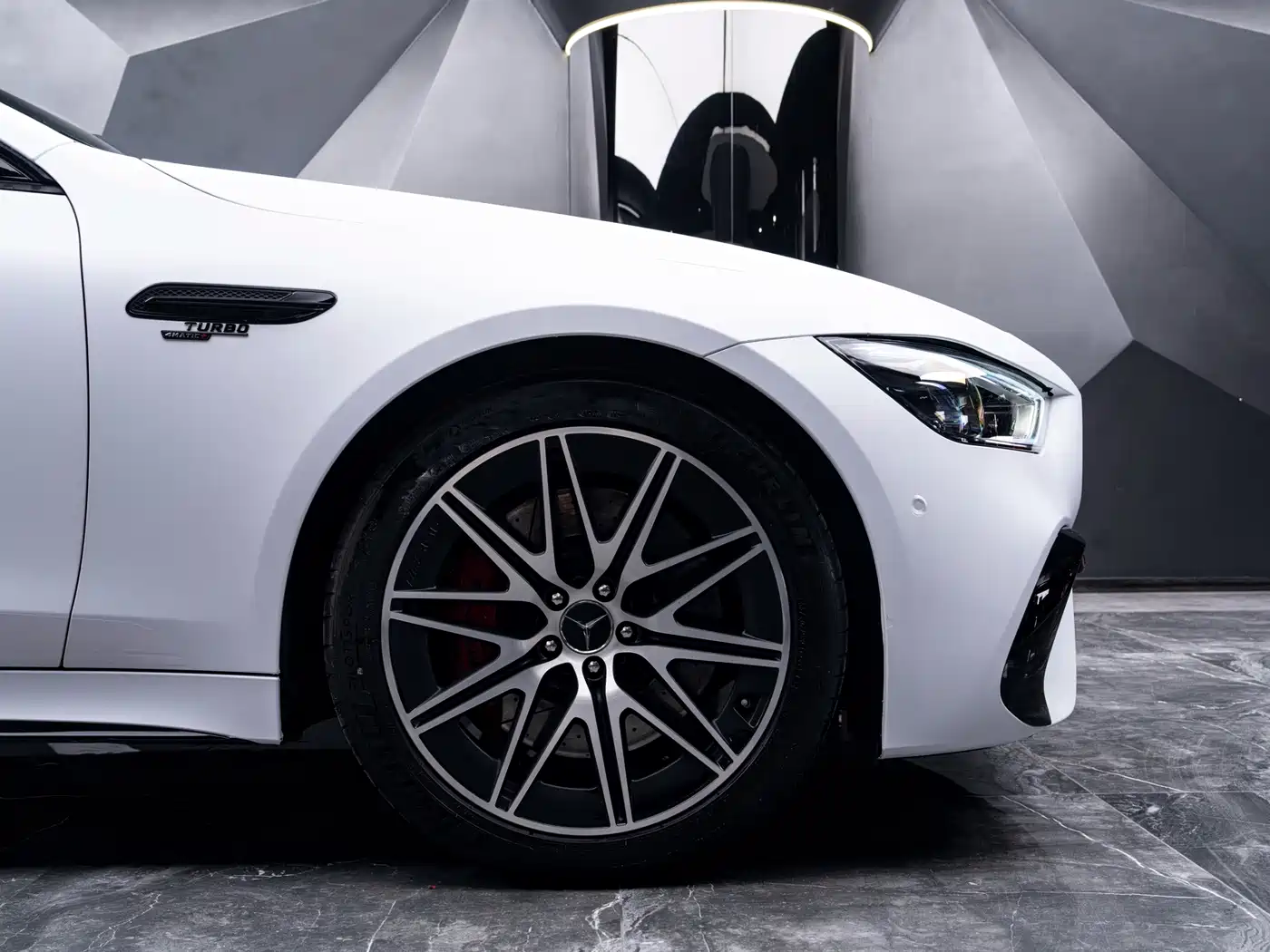 Mercedes-Benz AMG GT 2022 AMG GT 50 4MATIC+ 4-Door Coupe China Edition фото 10
