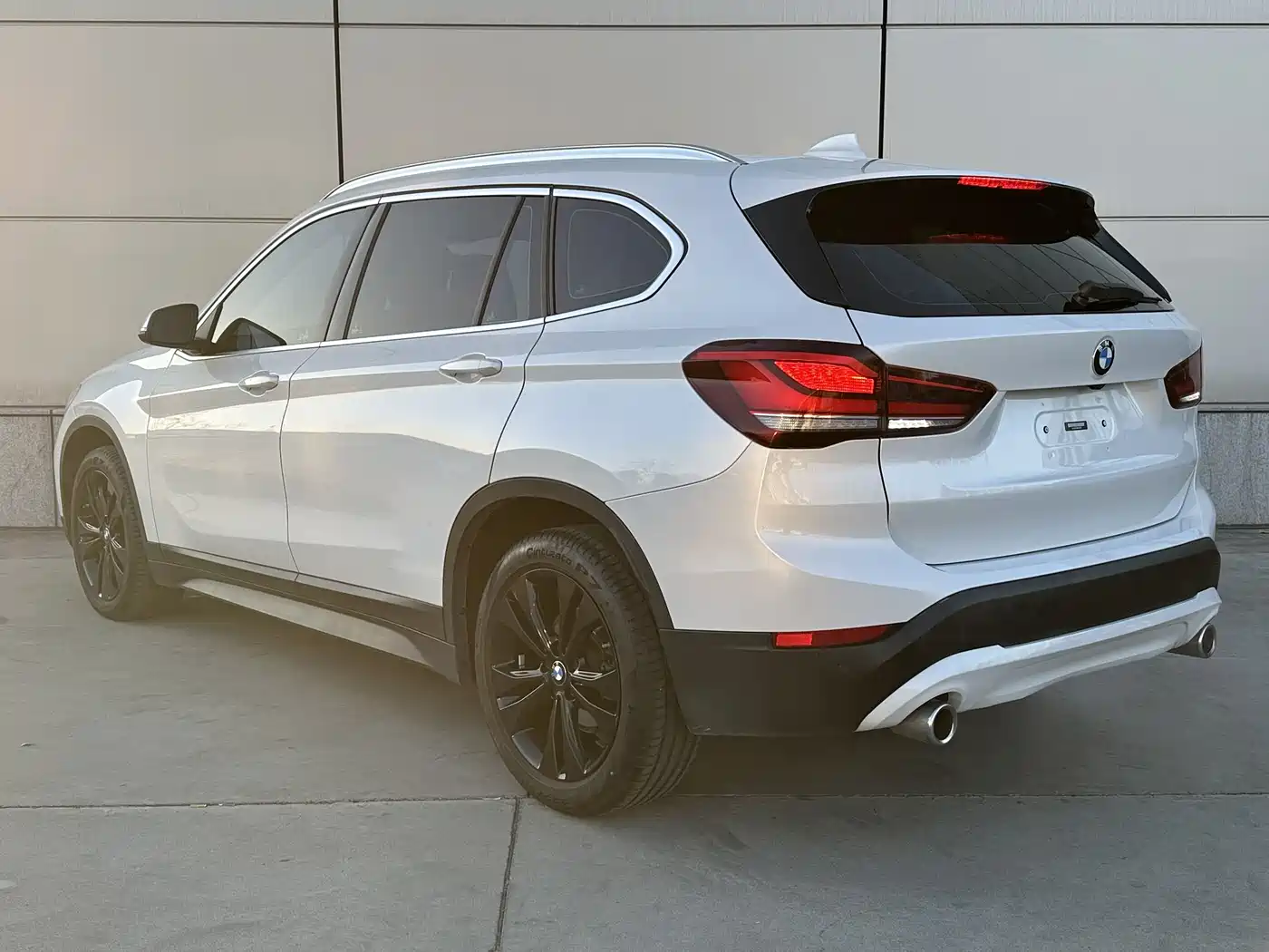 BMW X1 2021 Facelift sDrive20Li Fashion фото 6