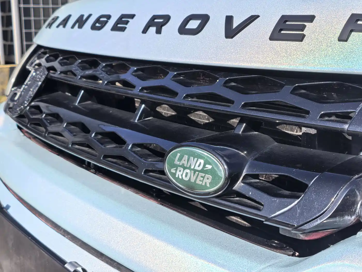 Land Rover Range Rover Evoque (Import) 2012 2.0T 3-door Premium Edition фото 7