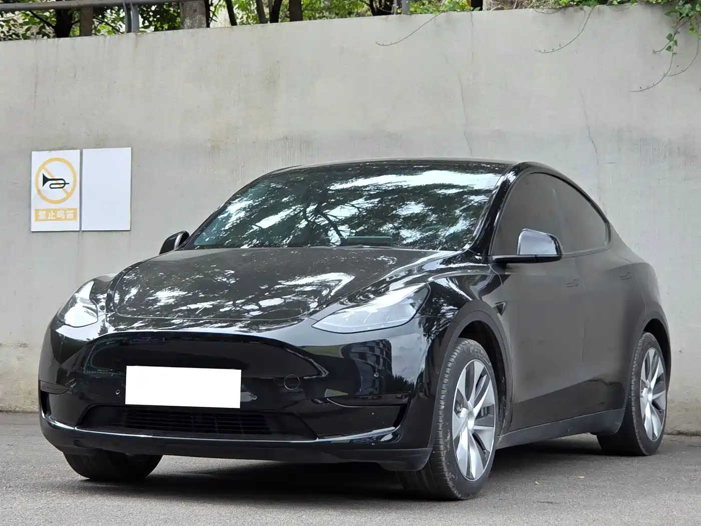Tesla Model Y 2022 Facelift Rear-Wheel Drive Version