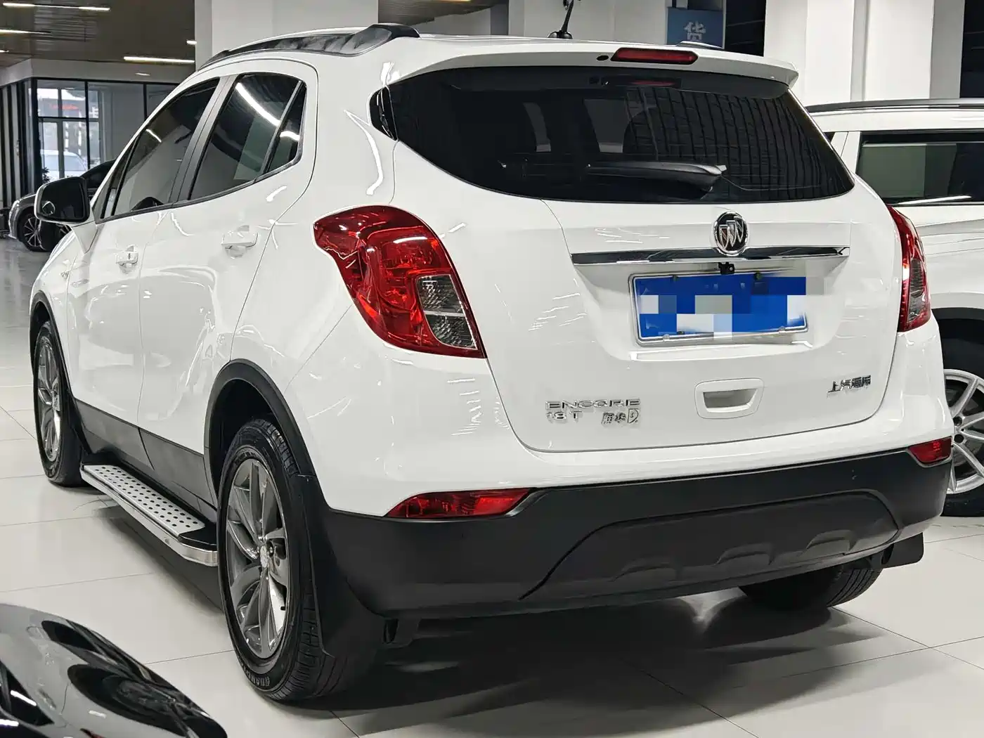 Buick Encore 2016 18T Automatic 2WD Urban Leading фото 3