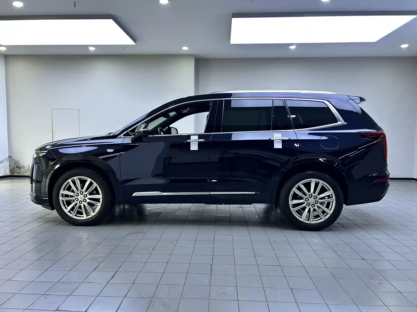 Cadillac XT6 2021 28T 6-Seater AWD Luxury фото 7