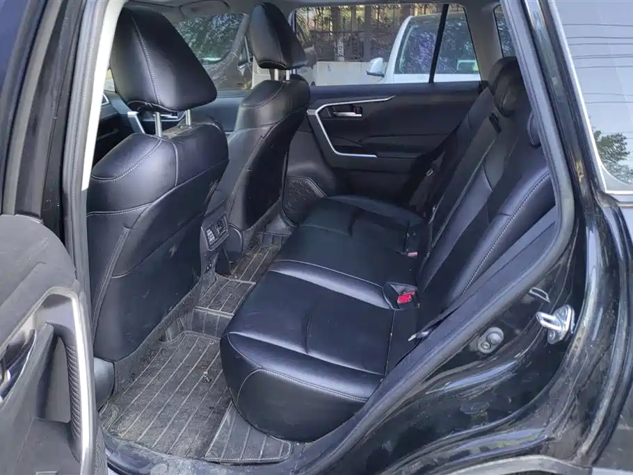 Toyota RAV4 Rongfang 2020 2.0L CVT AWD Trend Edition фото 11