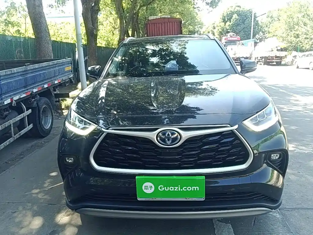 Toyota Highlander 2023 2023 2.5L Smart Hybrid Dual Engine AWD Premium 7-Seater