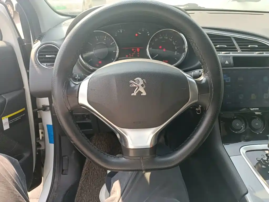 Peugeot 3008 2017 2016 1.6THP Automatic Standard Edition